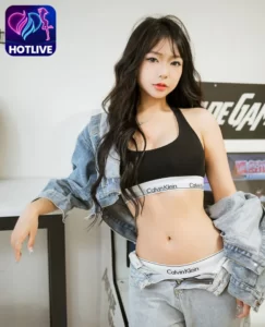 Read more about the article A He (阿禾) – Bức Tranh Về Sắc Đẹp: Ánh Sáng Của Ngôi Sao Hàn Quốc Đẹp Như Mơ. Famous star 18+