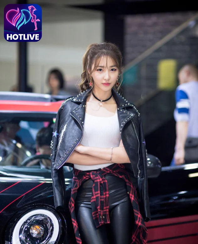 Lee Ji Woo-Hotlive 
