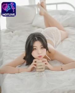 Read more about the article Bí mật về Yuna Korea – Cô gái xinh đẹp với làn da trắng mịn. Beautiful girl with smooth white skin Yuna in Hotlive 18+